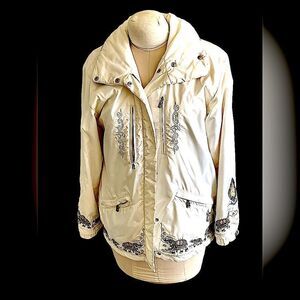 Vintage Bogner heavily embroidered Elephant Design white ski jacket 4